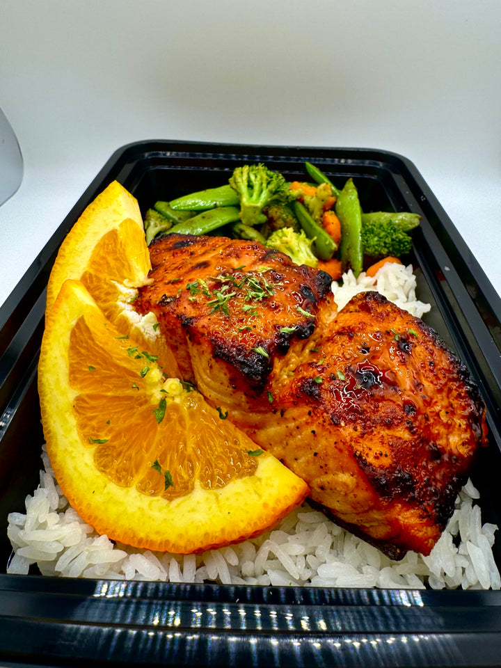 Orange Glazed Salmon w/Rice & Stir Fry Veggies meal prep | Fit Foodie Meals San Antonio